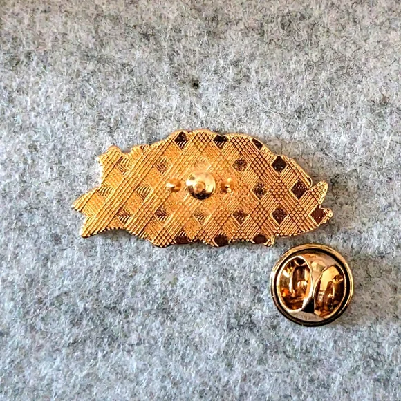 Overthinker Pin - Picture 2 of 3